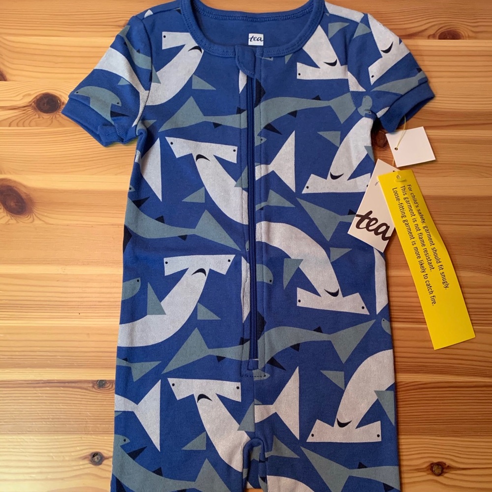 Tea Collection One piece pajamas